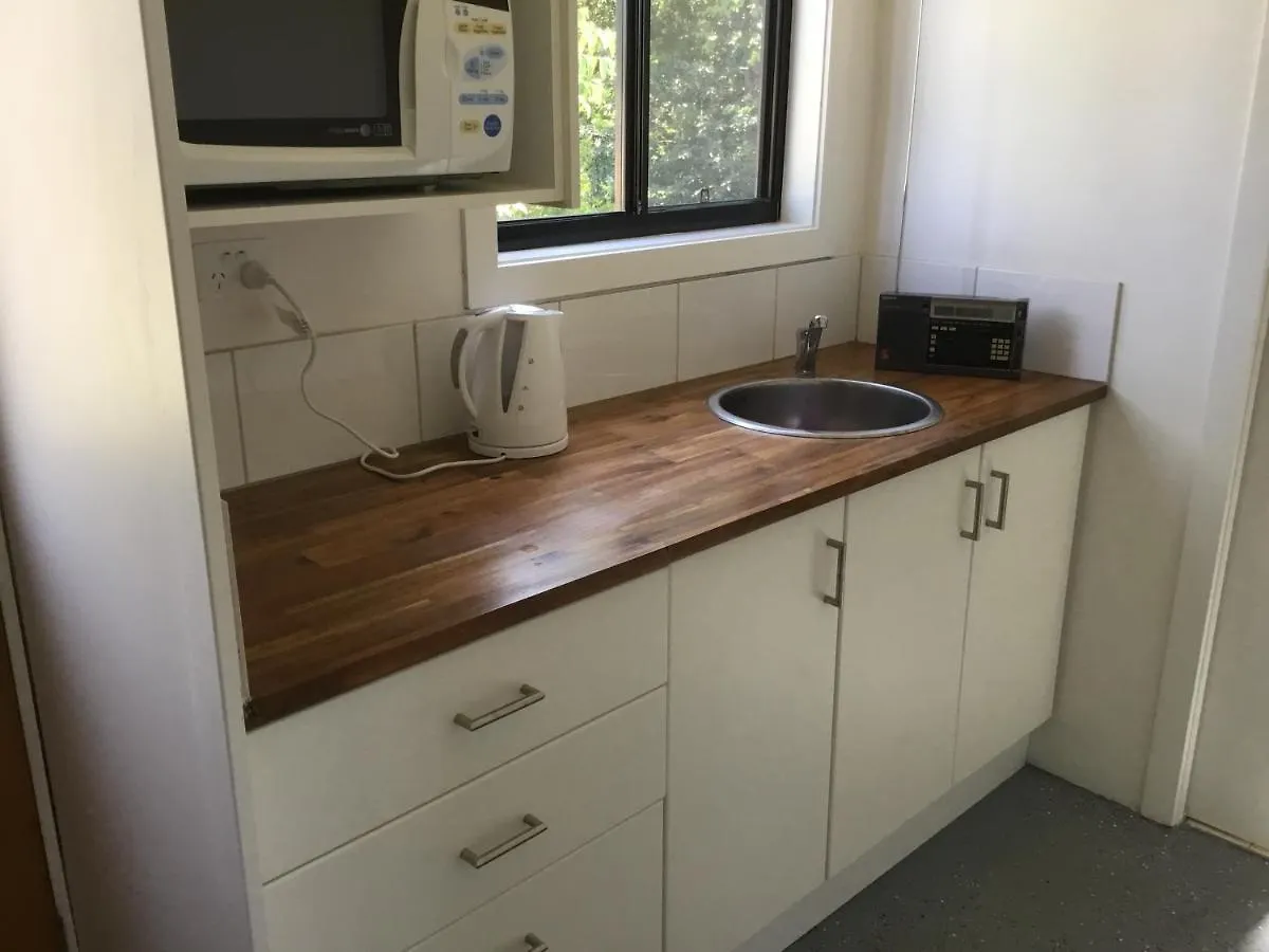 Апартаменты Black Duck Cottage Yandina