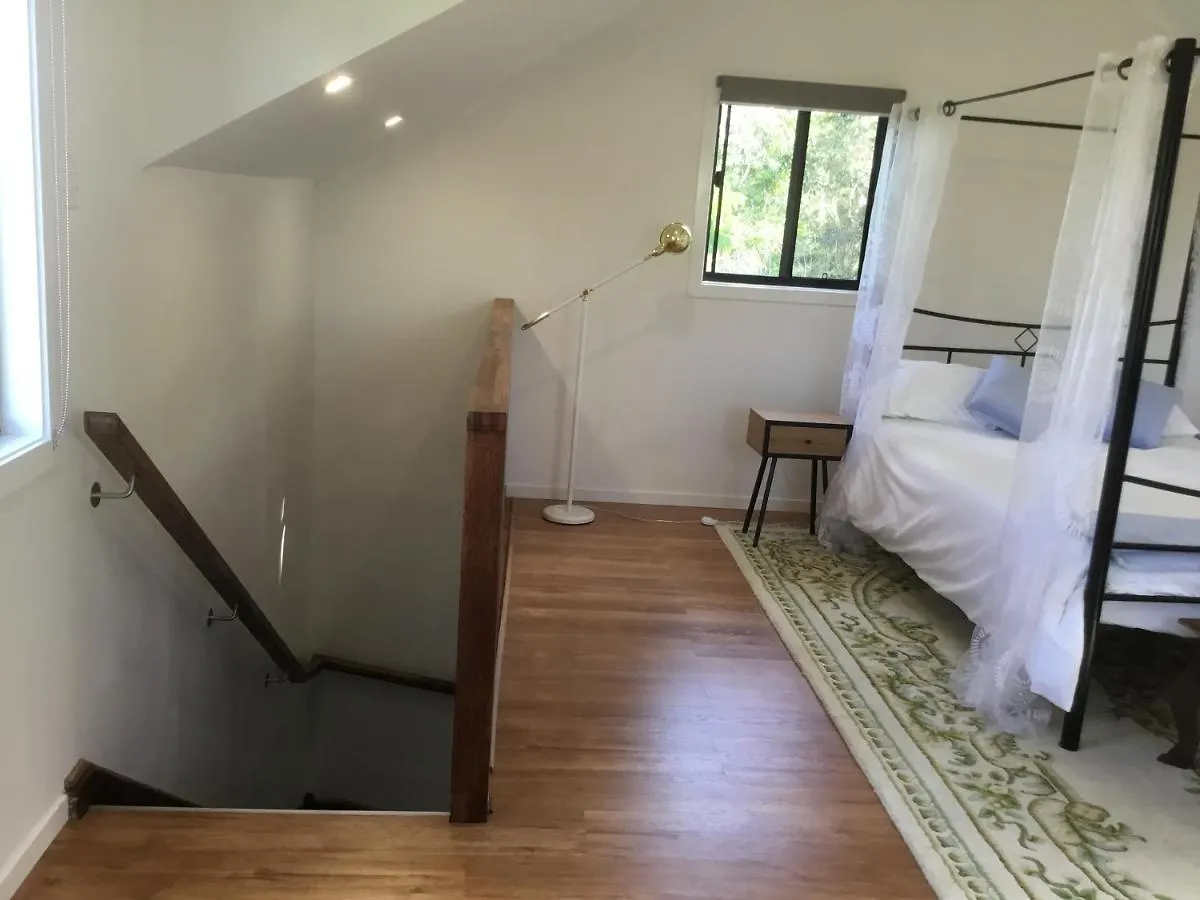 Апартаменты Black Duck Cottage Yandina